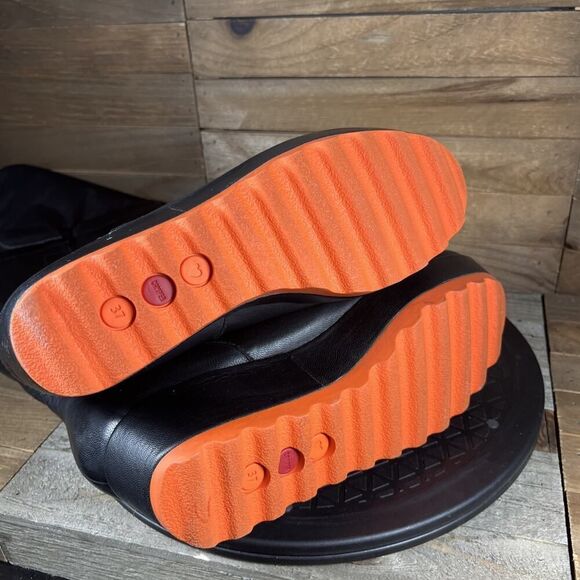 Camper Rain Boots Knee High Gore Tex Womens 6.5/ Eur 37 Black Side Zip Boots - Picture 9 of 10